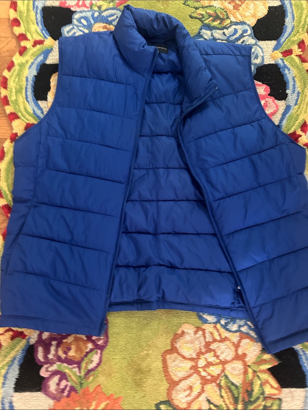 Banana Republic Mens Royal Blue Puffer Vest